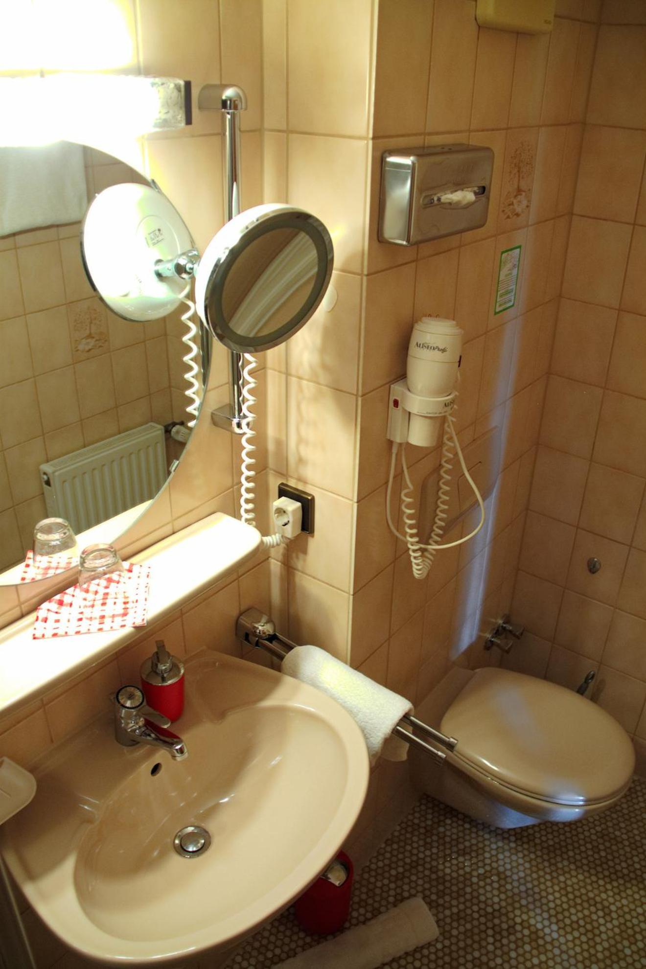 Gasthaus Adler Fohrenbuehl Lauterbach  Pokoj fotografie